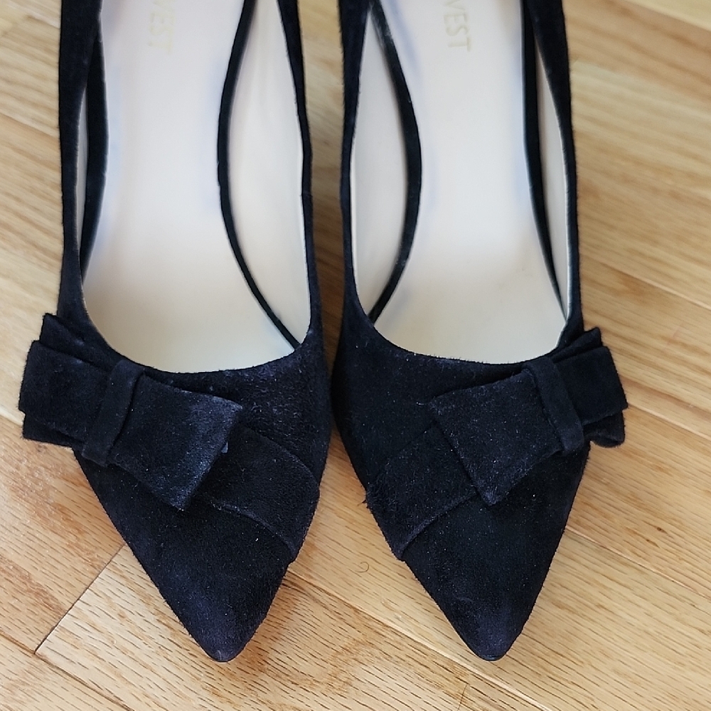 Nine West Black Suede Leather Bow Heels Pumps NEW - Picture 3 of 12